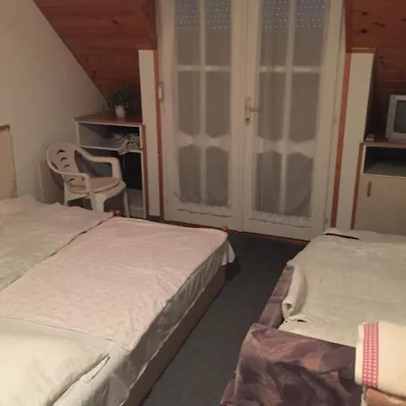 Bodahegyi Ut Apartment *